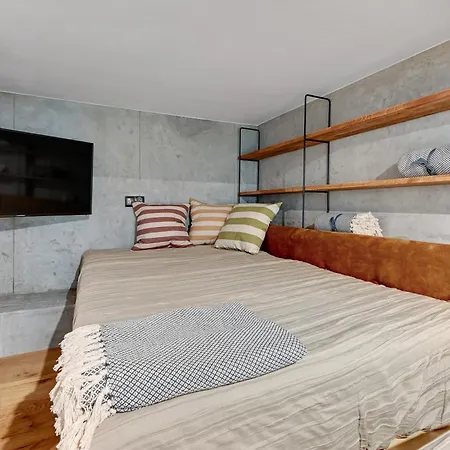 Dr - Side Premium Apartment